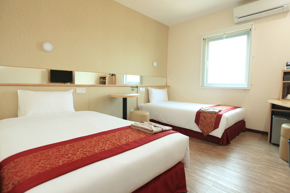 Super Hotel Rangun Zewnętrze zdjęcie