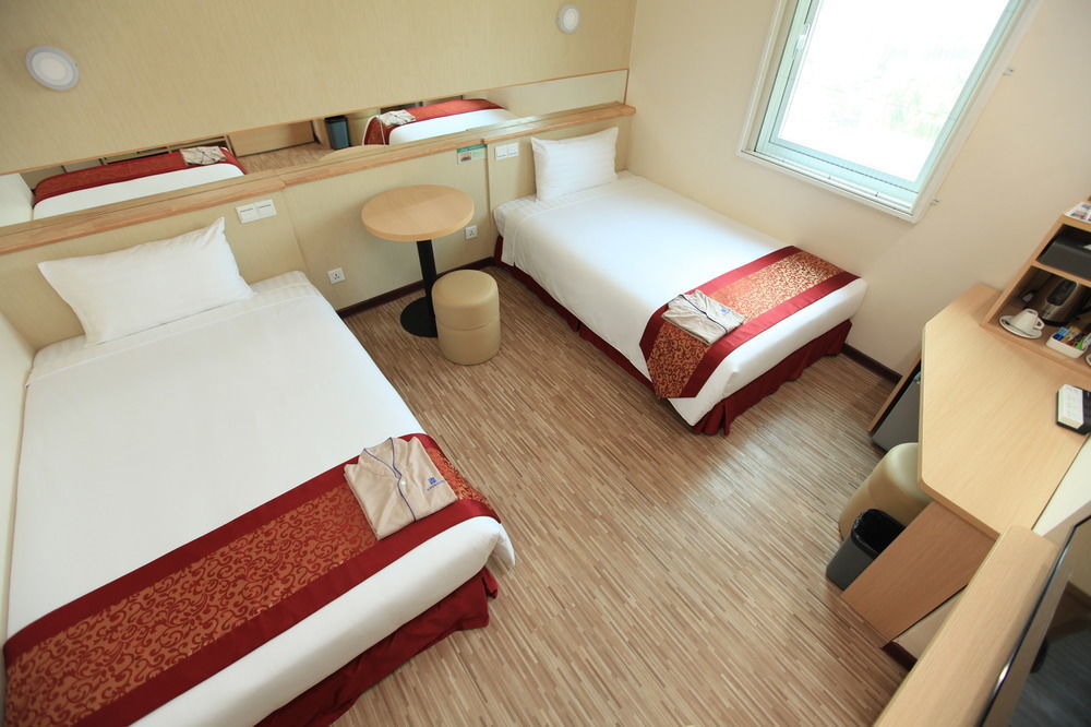 Super Hotel Rangun Zewnętrze zdjęcie