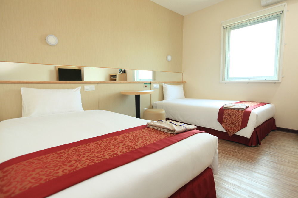 Super Hotel Rangun Zewnętrze zdjęcie