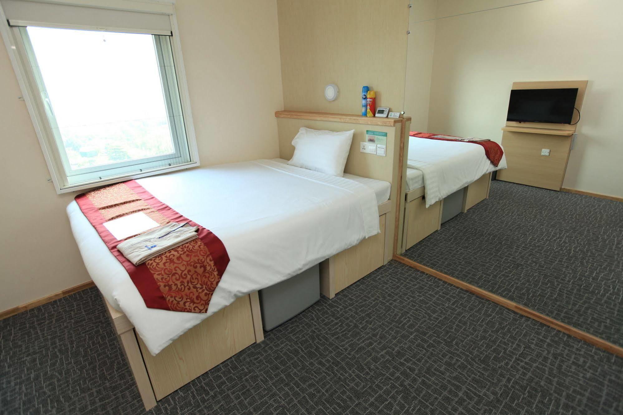 Super Hotel Rangun Zewnętrze zdjęcie